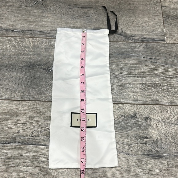• Gucci • 1 Shoe Dust Bag Drawstring Unisex White and Black - Picture 2 of 3